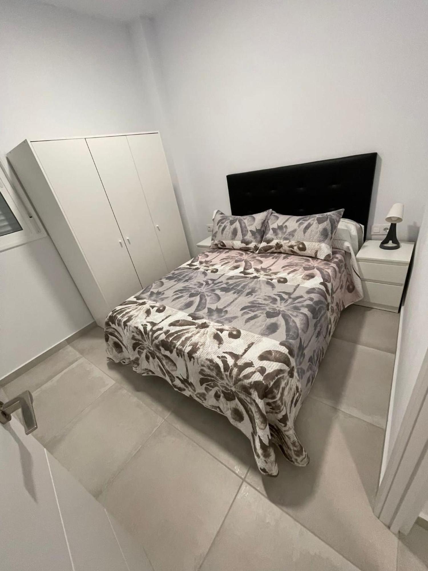 Apartments Jota Barcelona Buitenkant foto