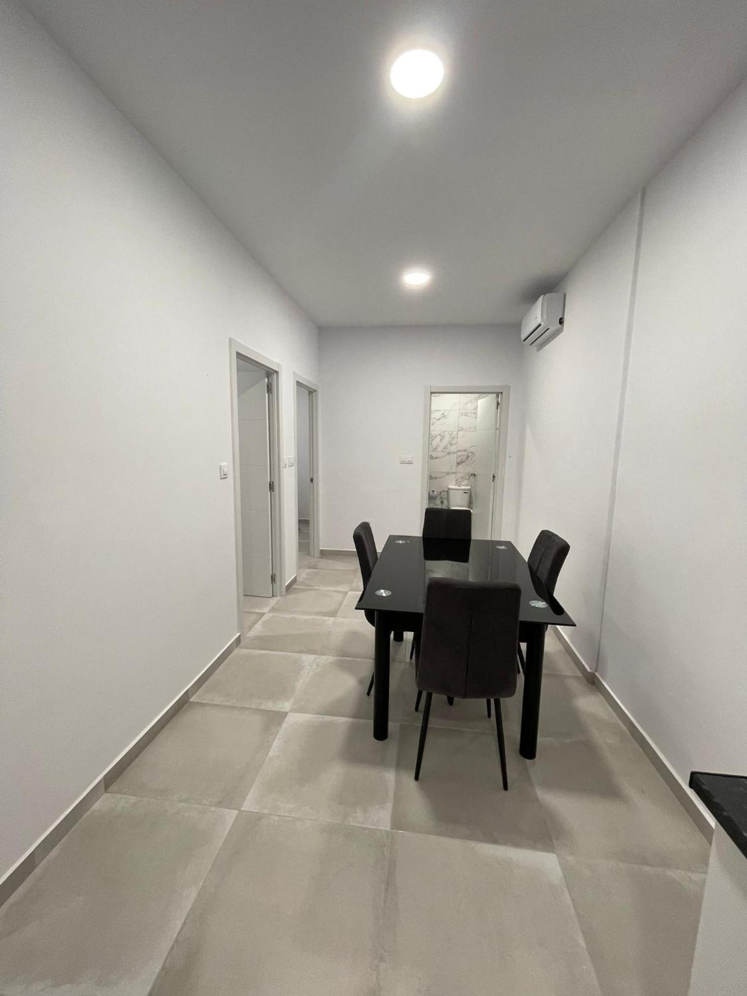 Apartments Jota Barcelona Buitenkant foto