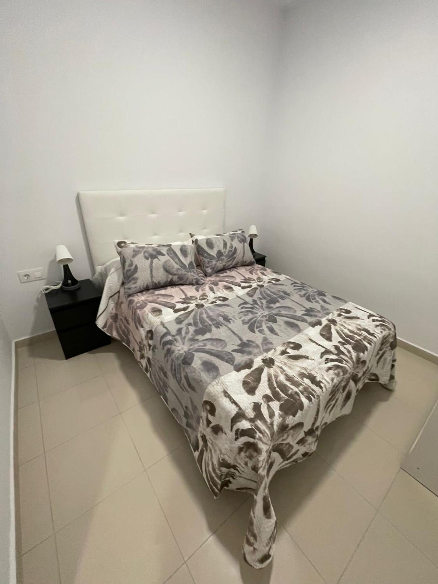 Apartments Jota Barcelona Buitenkant foto