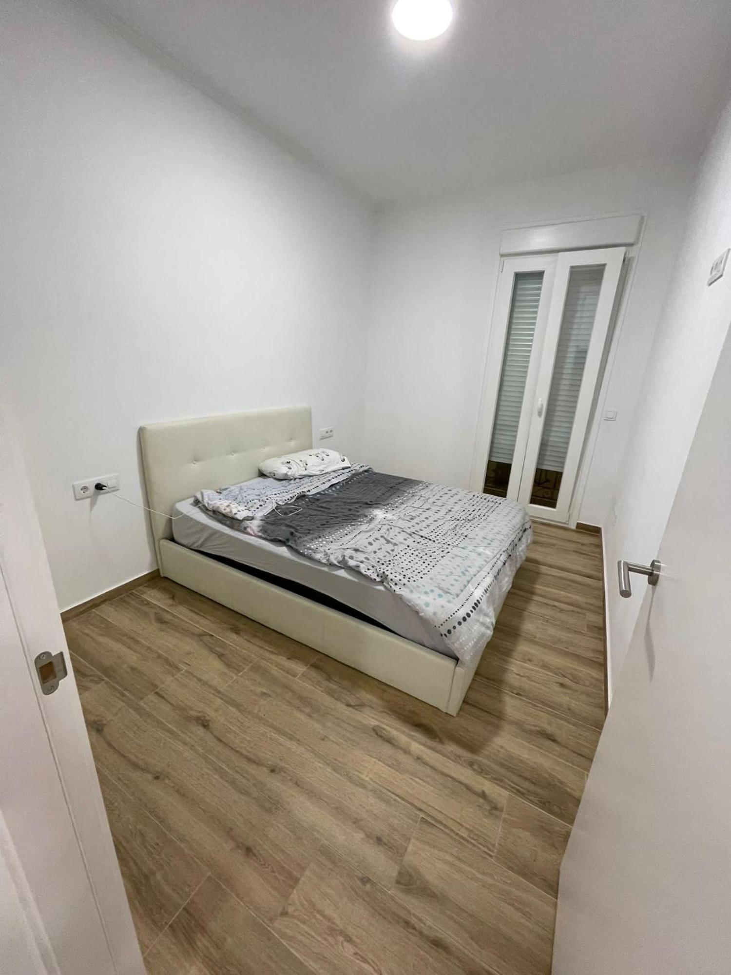Apartments Jota Barcelona Buitenkant foto